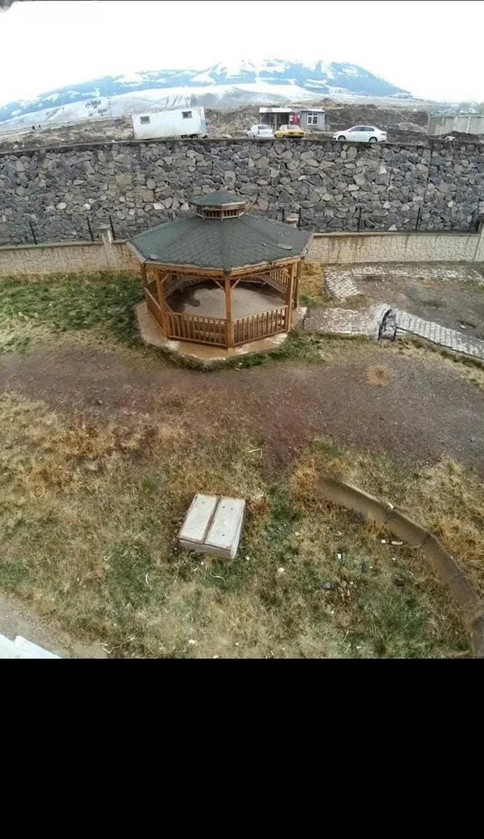 Palandöken Abdurrahman Gazi'de 5 Yaşında 1. Kat 145 m² 3+1 Kiralık Daire