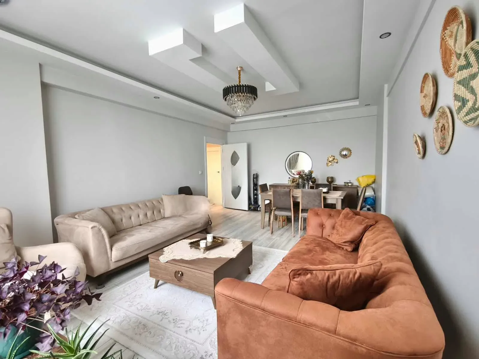 Palandöken Hüseyin Avni Ulaş'ta 5 Yaşında 6. Kat 180 m² 4+1 Satılık Daire - Erzurum / Palandöken / Palandöken / Hüseyin Avni Ulaş Daire