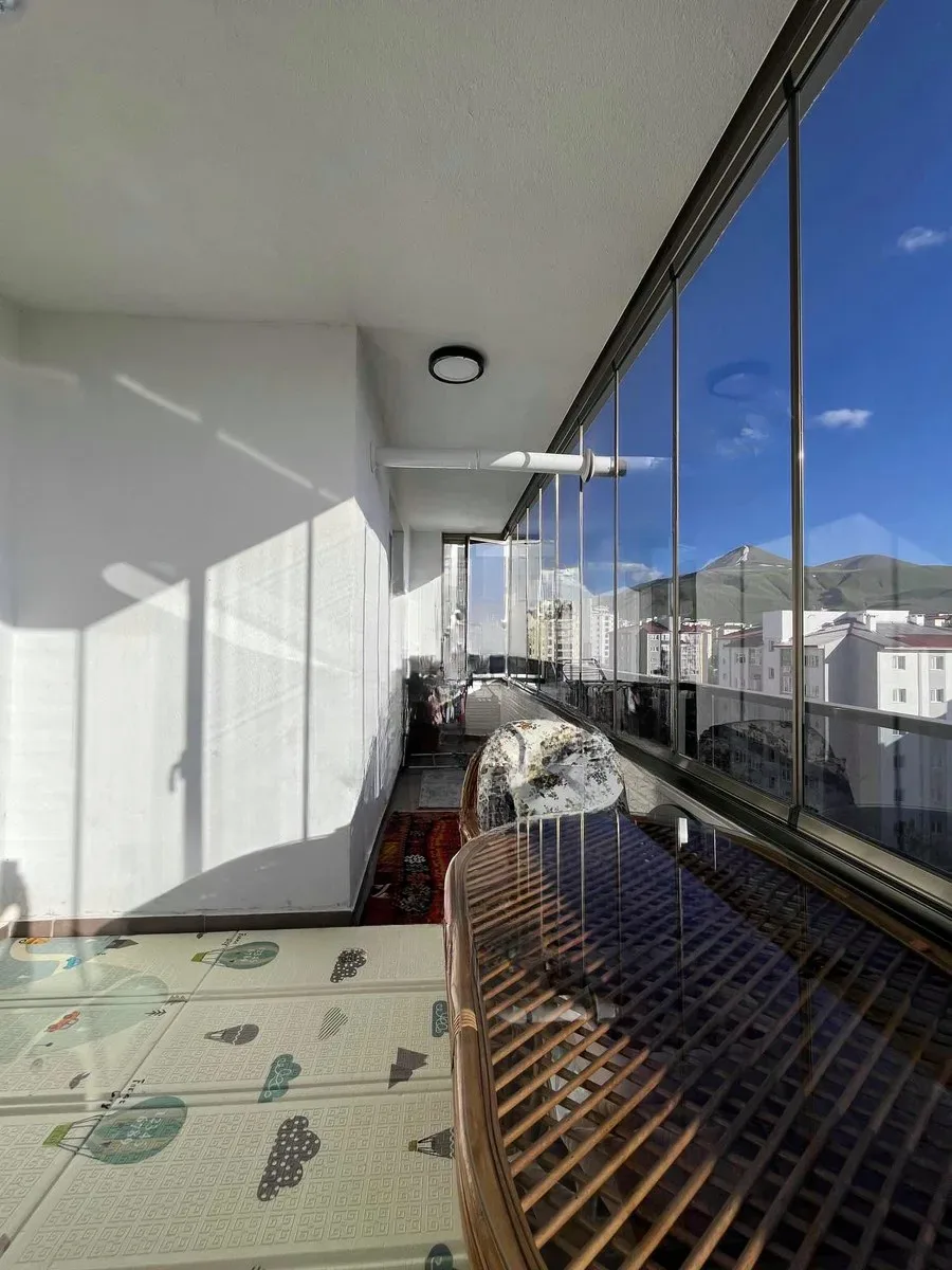 Palandöken Hüseyin Avni Ulaş'ta 5 Yaşında 6. Kat 180 m² 4+1 Satılık Daire - Fotoğraf 12