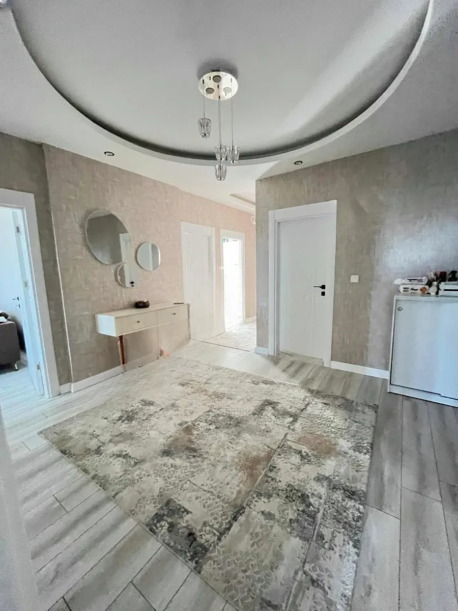 Palandöken Hüseyin Avni Ulaş'ta 5 Yaşında 6. Kat 180 m² 4+1 Satılık Daire - Fotoğraf 4