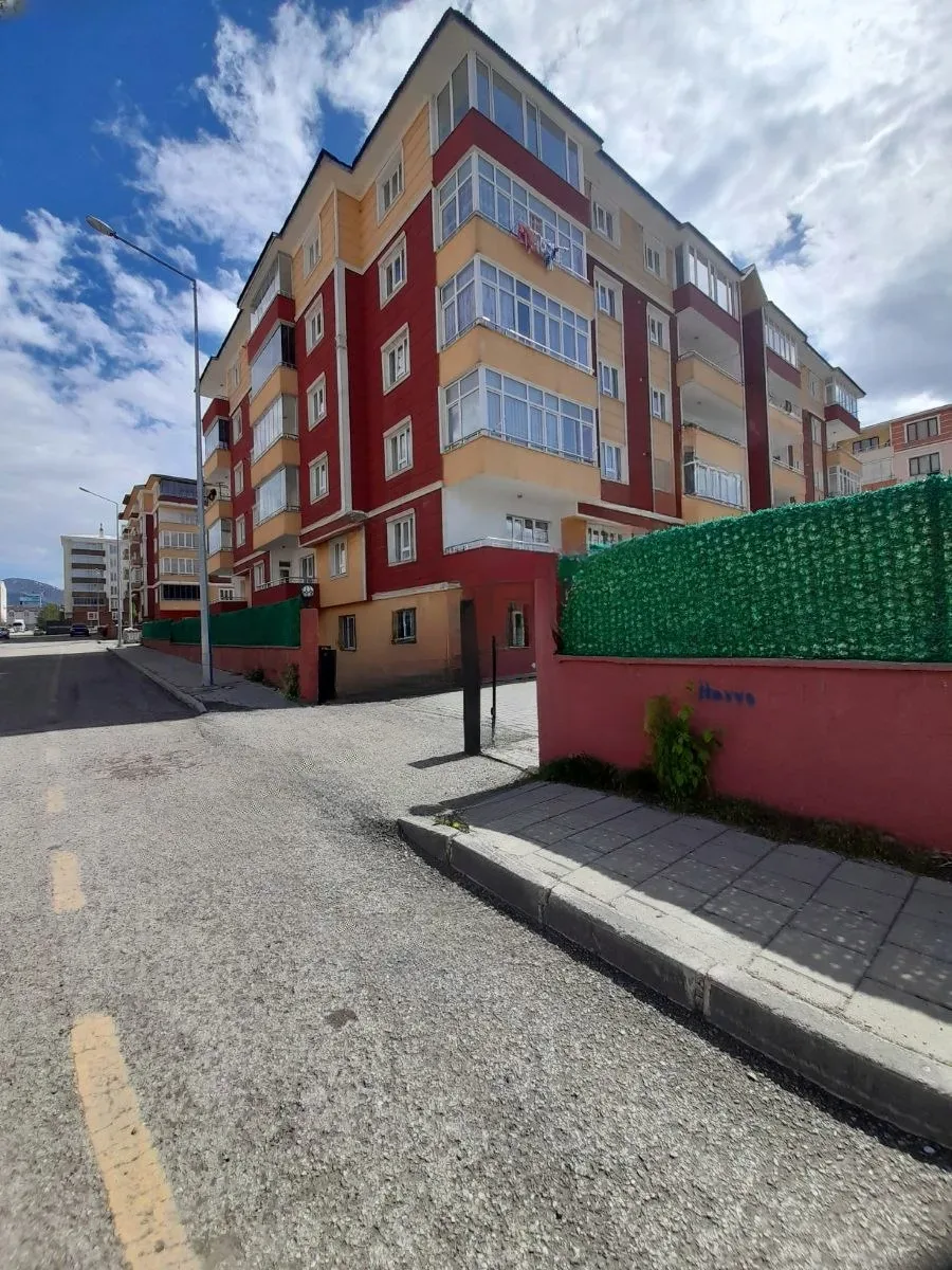 Yakutiye Terminal'da 3. Kat 180 m² 3+1 Satılık Daire - Fotoğraf 17