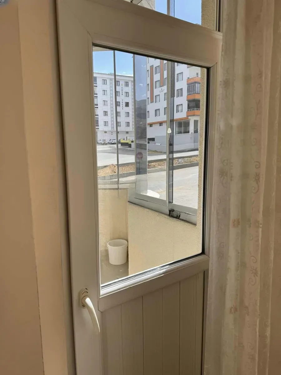 Palandöken Yunusemre'de 2. Kat 151 m² 3+1 Satılık Daire - Fotoğraf 16
