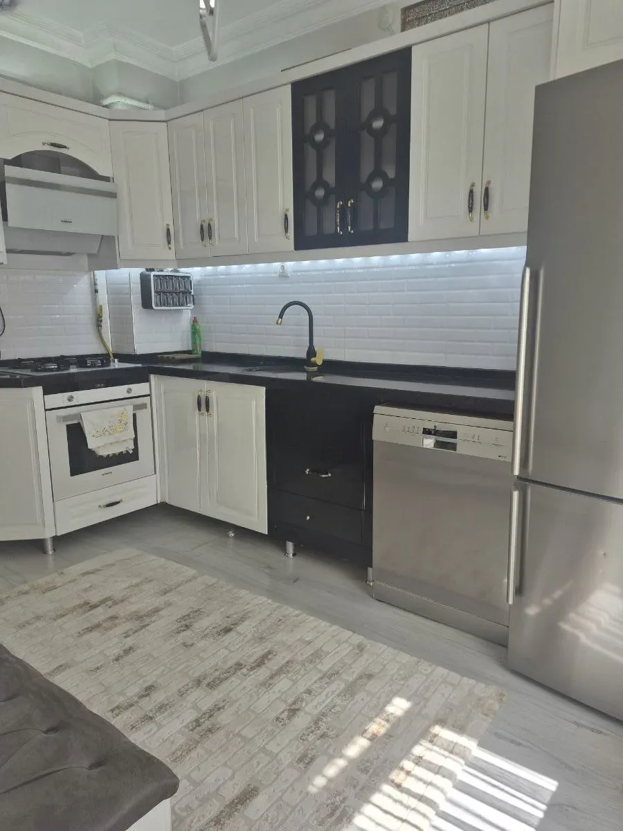 Yakutiye Terminal'da 2. Kat 155 m² 3+1 Satılık Daire - Fotoğraf 2