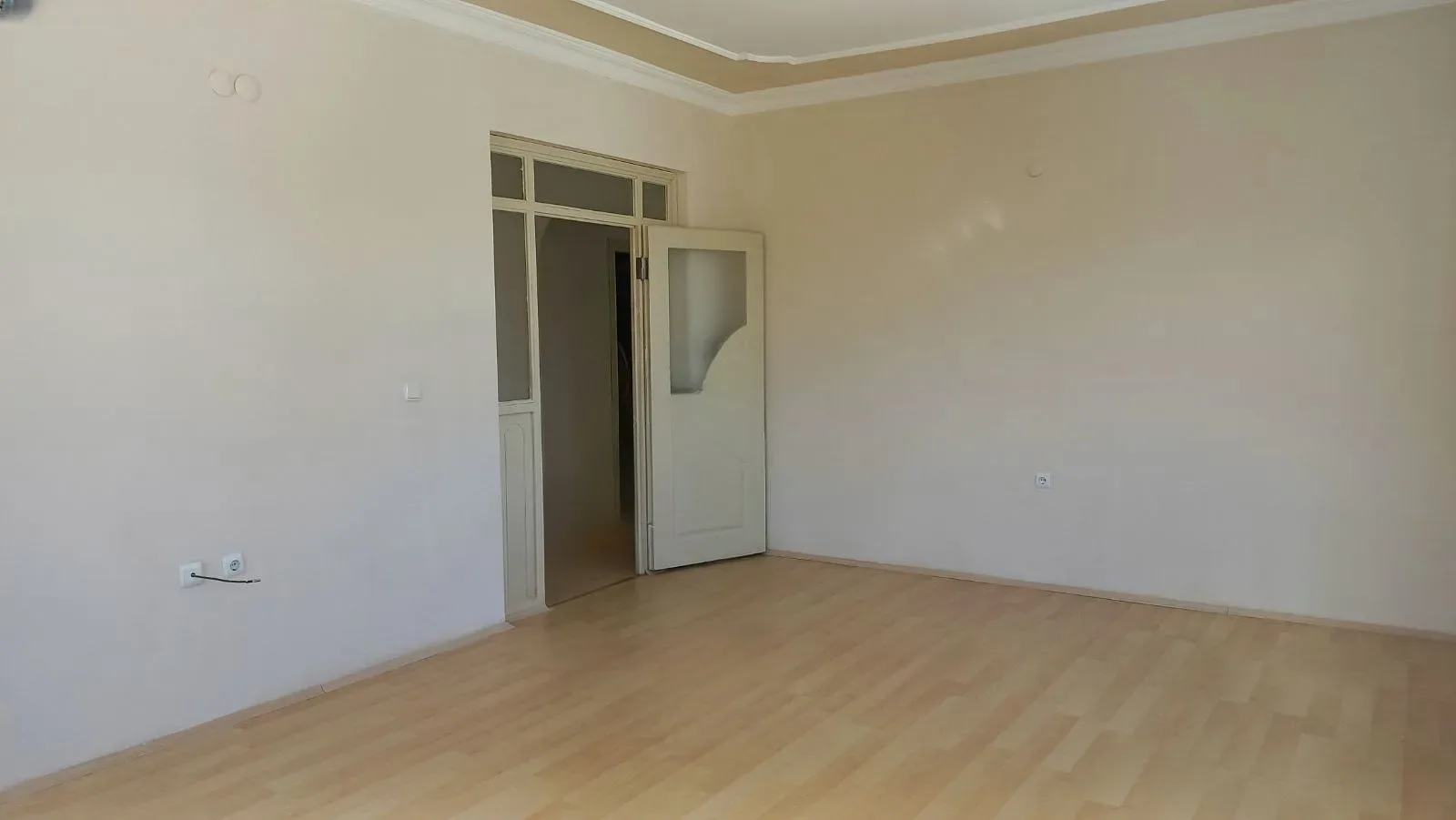 Palandöken Yunusemre'de 4. Kat 135 m² 3+1 Kiralık Villa - Fotoğraf 13