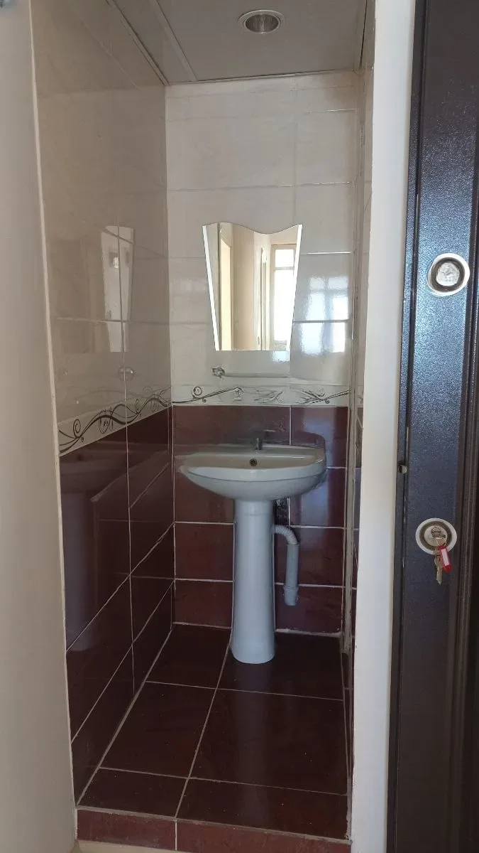 Palandöken Yunusemre'de 4. Kat 135 m² 3+1 Kiralık Villa - Fotoğraf 7