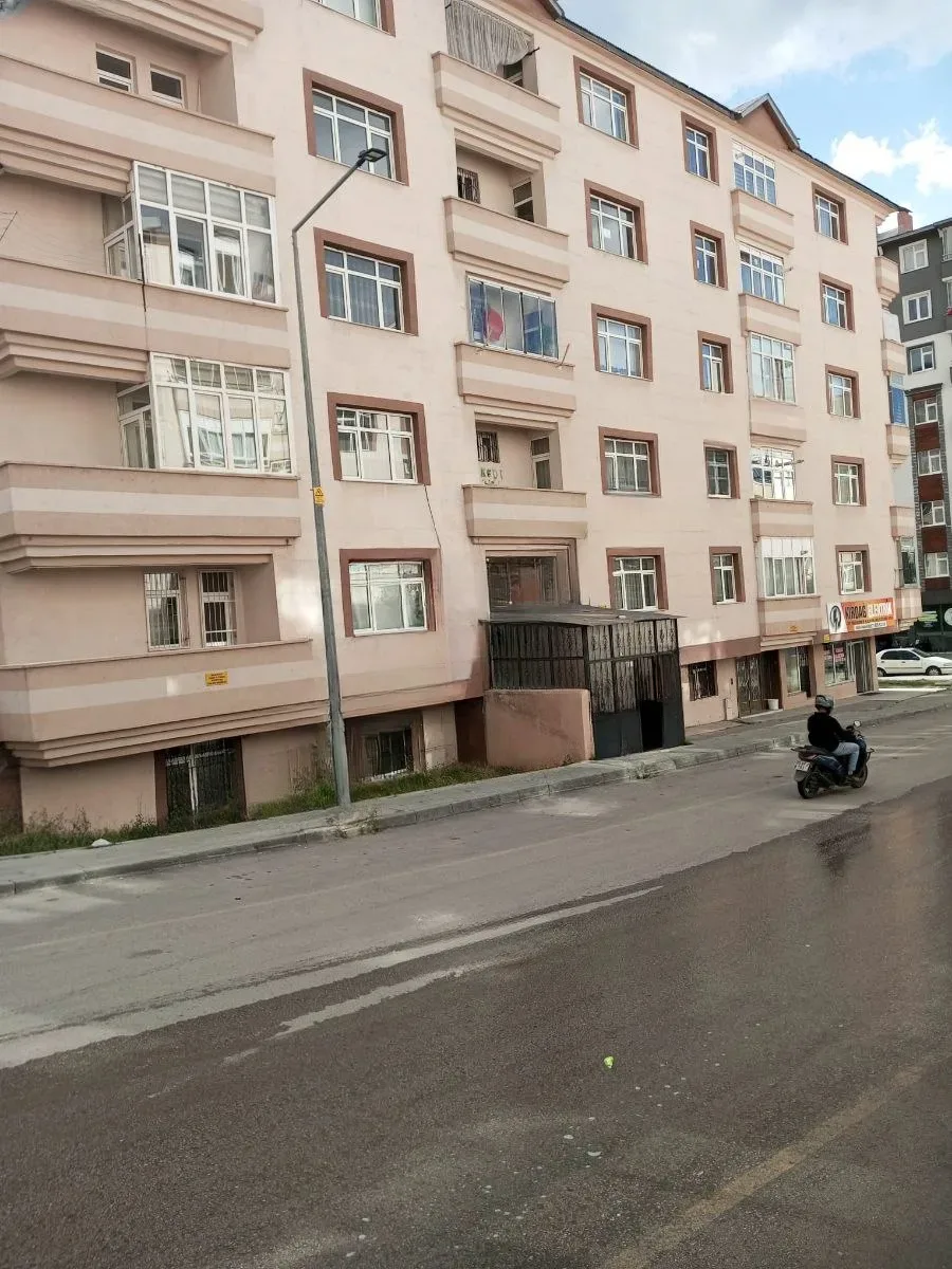Palandöken Yunusemre'de 4. Kat 120 m² 3+1 Kiralık Daire - Erzurum / Palandöken / Palandöken / Yunusemre Daire