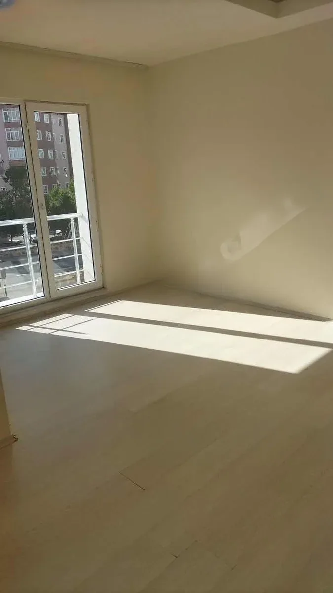 Palandöken Yunusemre'de 1. Kat 175 m² 3+1 Kiralık Daire - Fotoğraf 4
