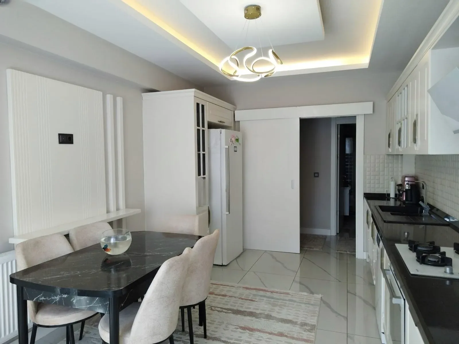 Aziziye Merkez'de 2 Yaşında 2. Kat 185 m² 4+1 Satılık Daire - Fotoğraf 7