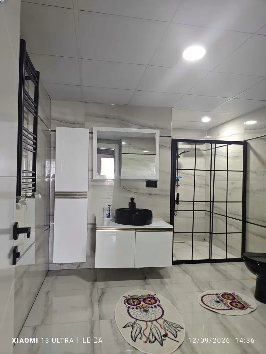 Yakutiye Terminal'da 5 Yaşında 3. Kat 150 m² 3+1 Satılık Villa