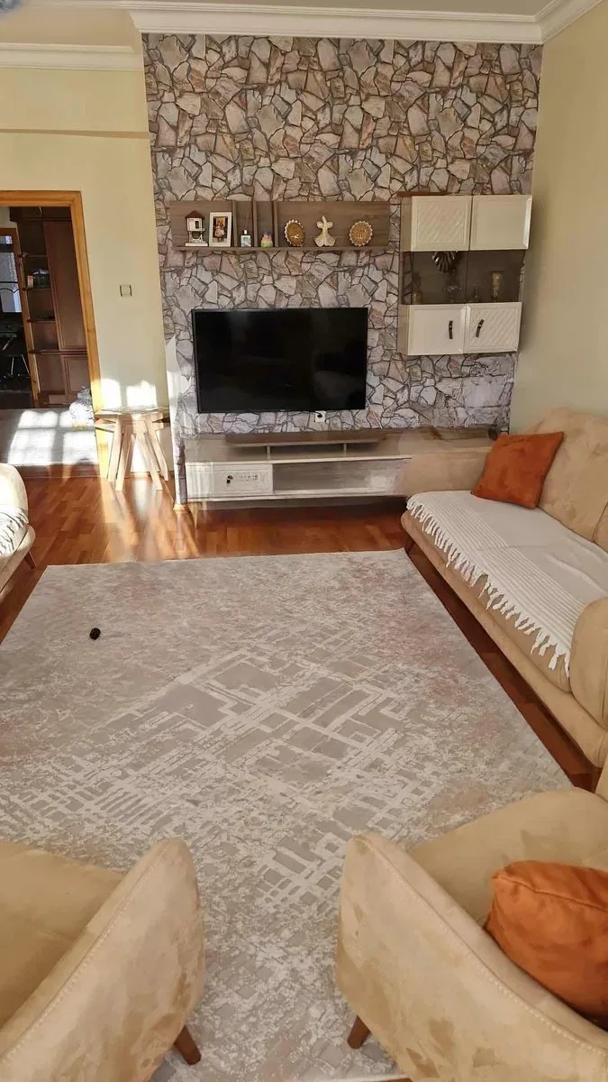 Yakutiye Terminal'da 2. Kat 200 m² 3+1 Satılık Daire - Fotoğraf 2