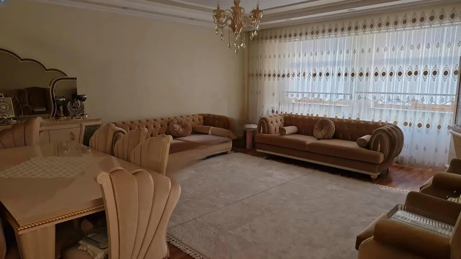 Yakutiye Terminal'da 2. Kat 200 m² 3+1 Satılık Daire - Fotoğraf 3