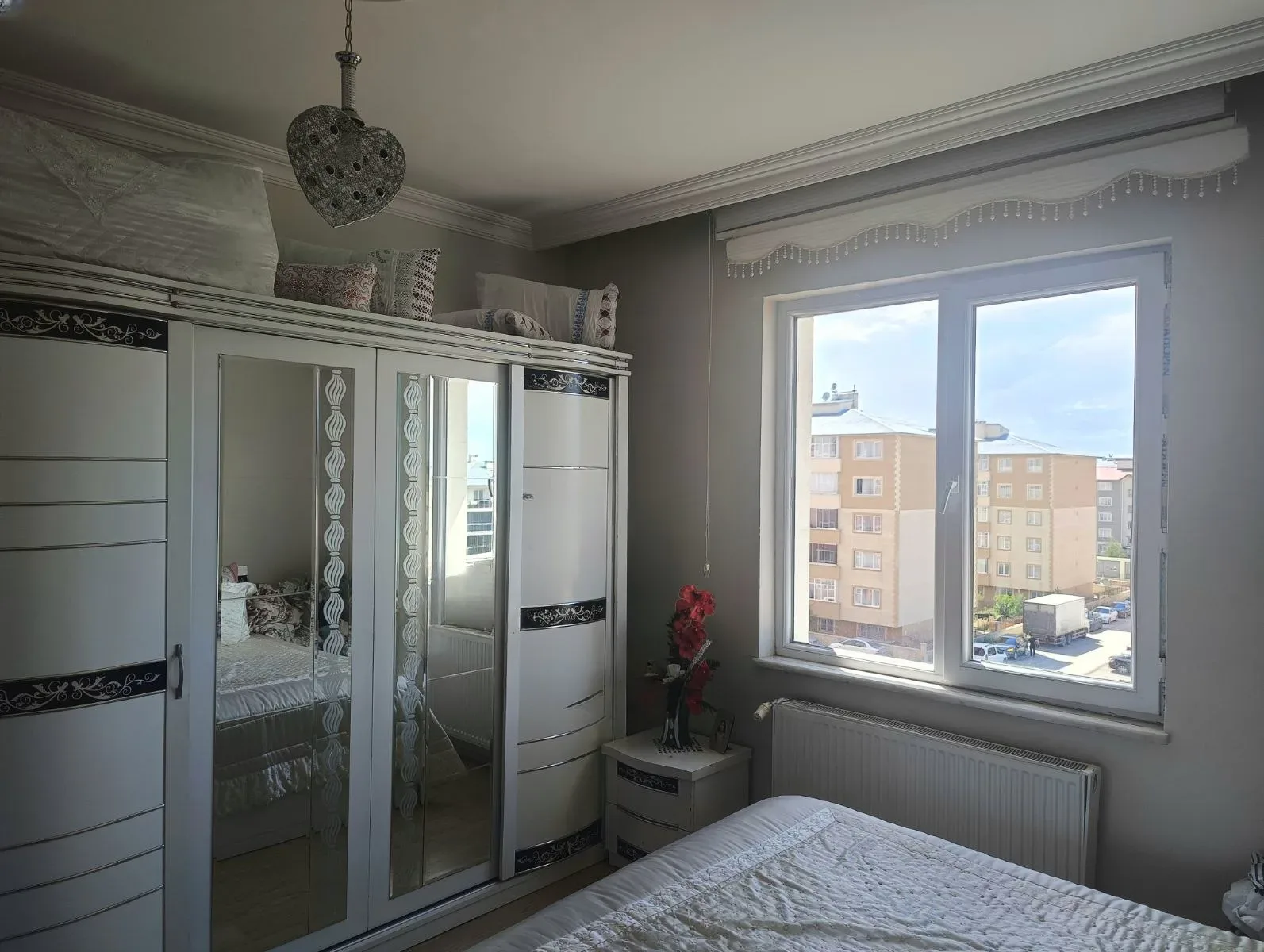 Yakutiye Terminal'da 4. Kat 160 m² 3+1 Satılık Daire - Fotoğraf 7