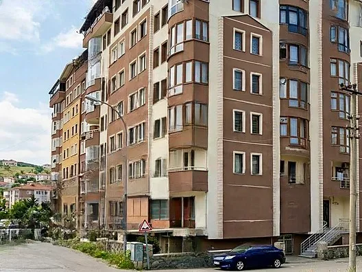Yakutiye İstasyon'da 15 Yaşında 160 m² Satılık İş Yeri