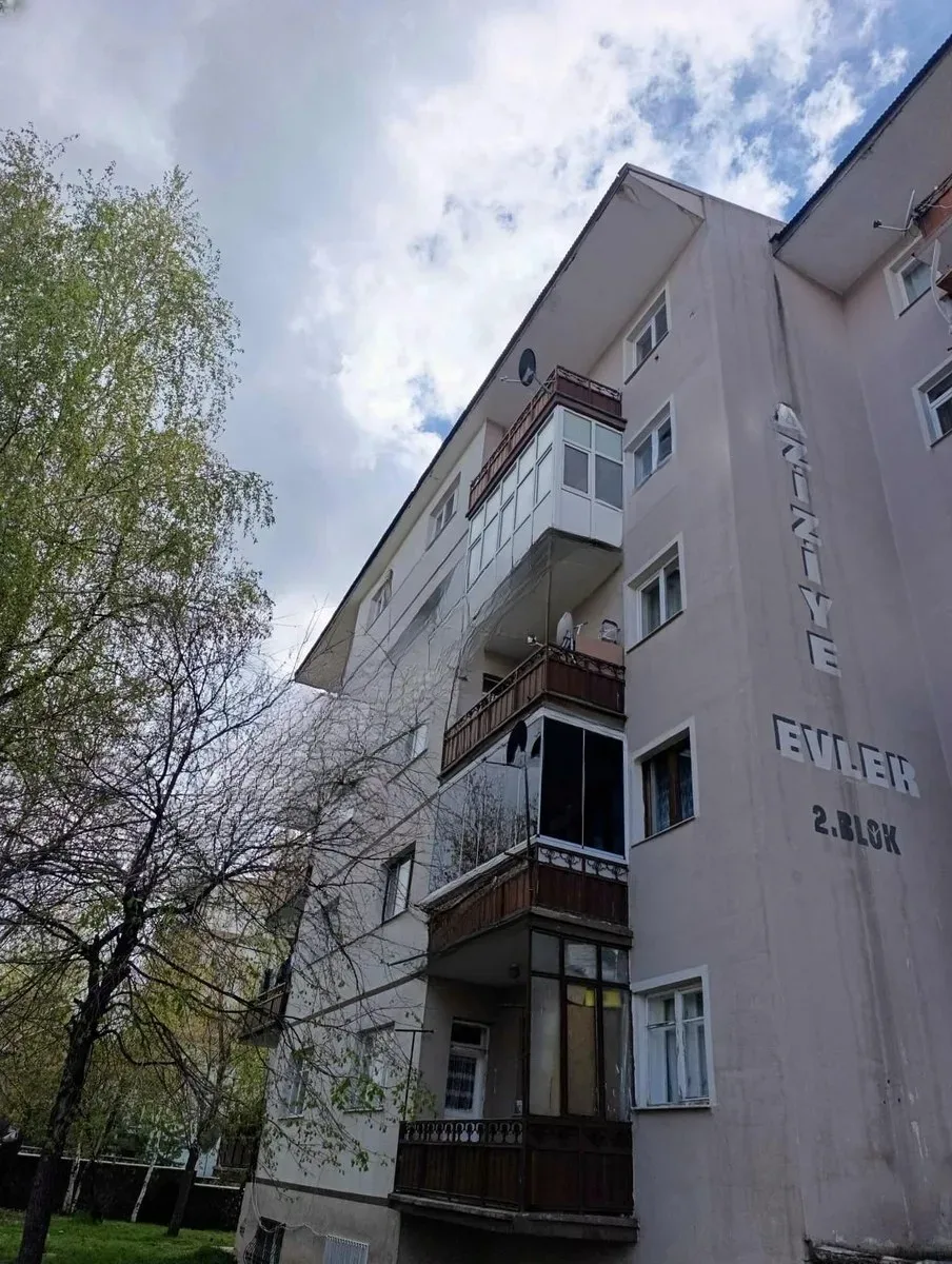 Palandöken Müftü Solakzade'de 4. Kat 120 m² 3+1 Kiralık Daire - Fotoğraf 7