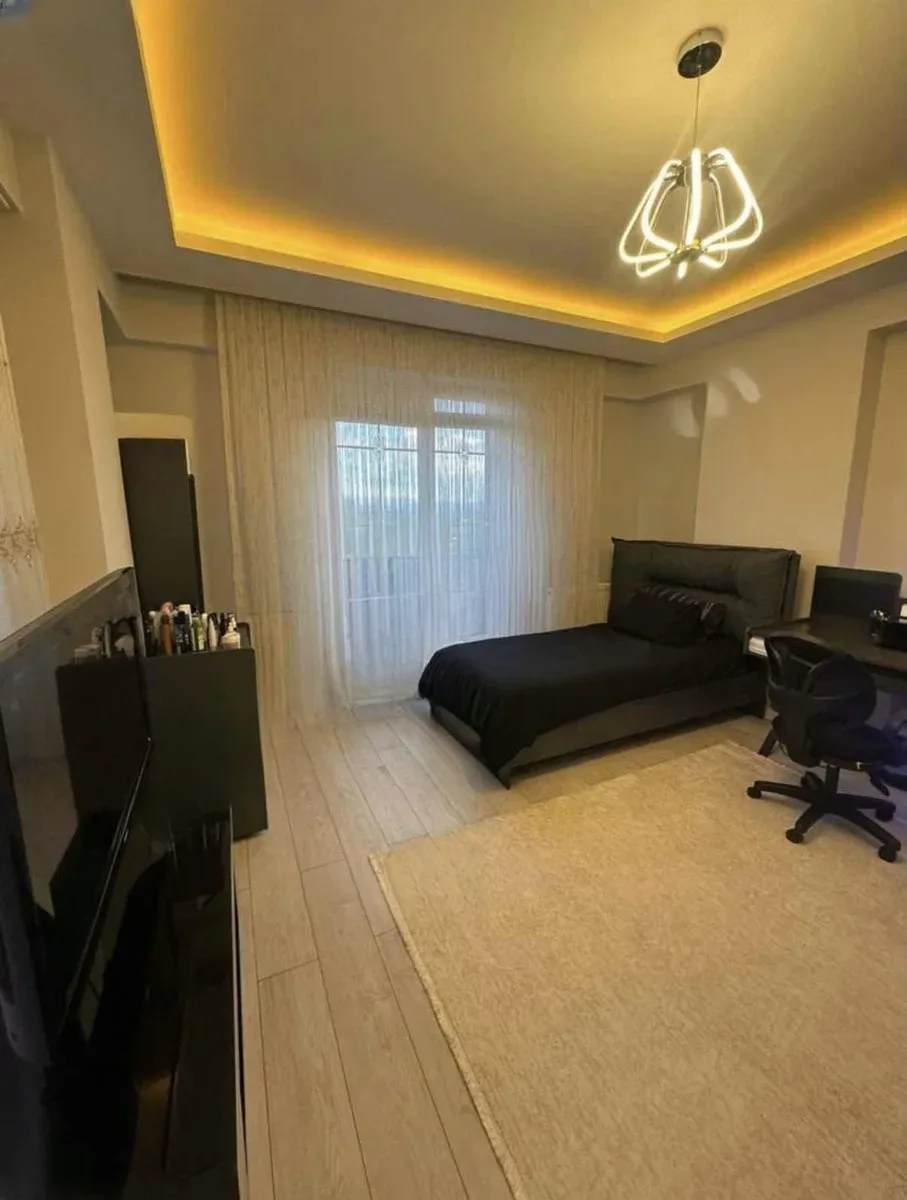 Aziziye Merkez'de 2 Yaşında 2. Kat 220 m² 4+1 Satılık Daire - Fotoğraf 12