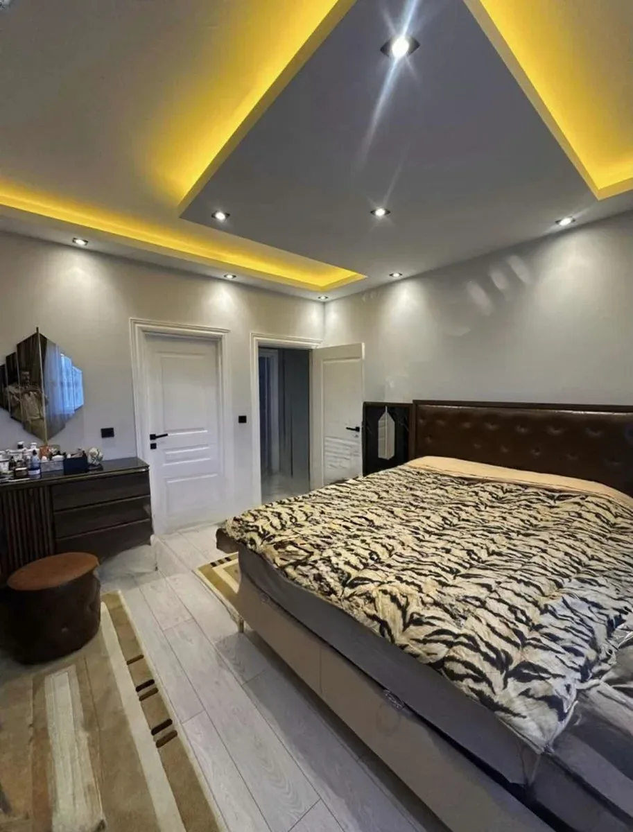 Aziziye Merkez'de 2 Yaşında 2. Kat 220 m² 4+1 Satılık Daire - Fotoğraf 14