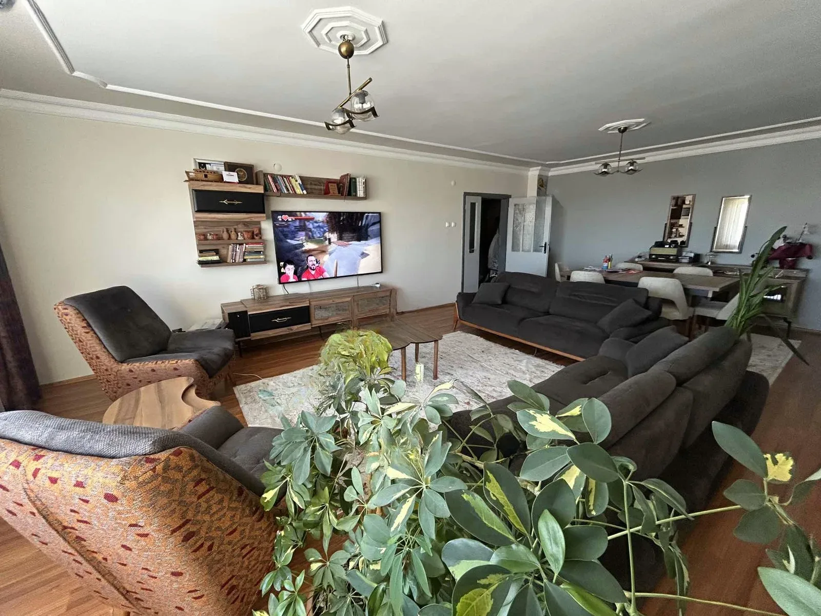Yakutiye Terminal'da 7. Kat 160 m² 3+1 Satılık Daire