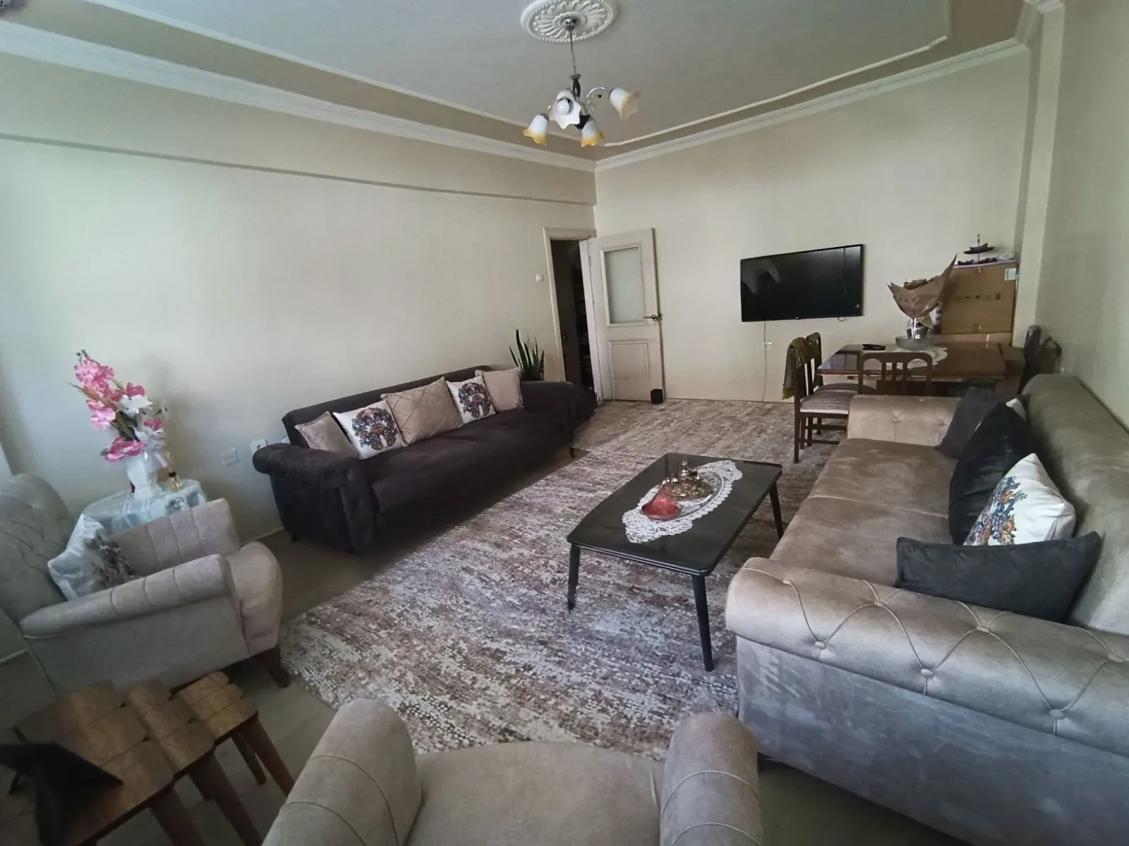 Palandöken Müftü Solakzade'de Bodrum Kat 150 m² 3+1 Satılık Daire - Fotoğraf 14