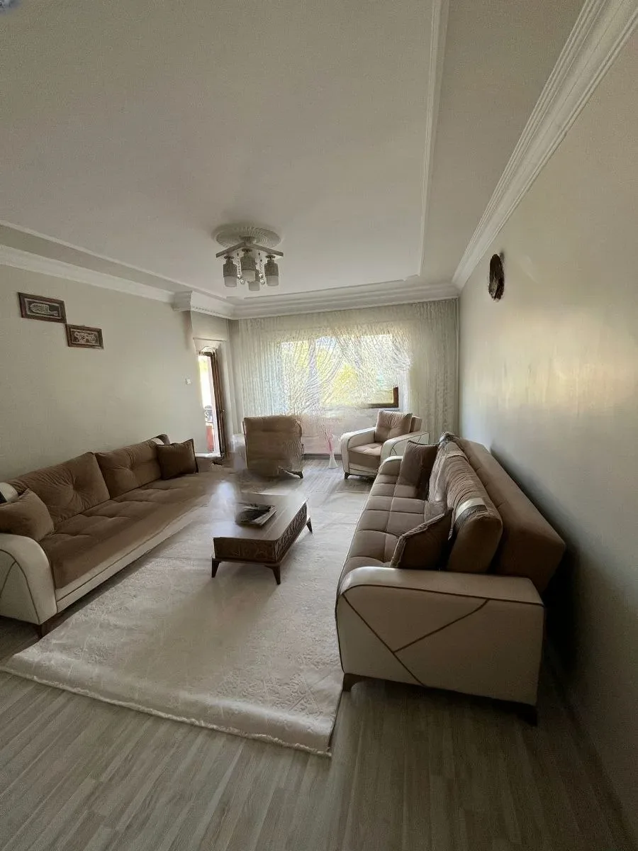Palandöken Adnan Menderes'te 1. Kat 180 m² 3+1 Satılık Daire