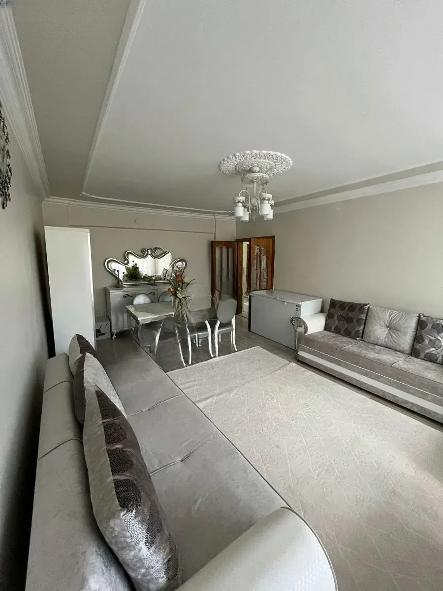 Palandöken Adnan Menderes'te 1. Kat 180 m² 3+1 Satılık Daire - Fotoğraf 6