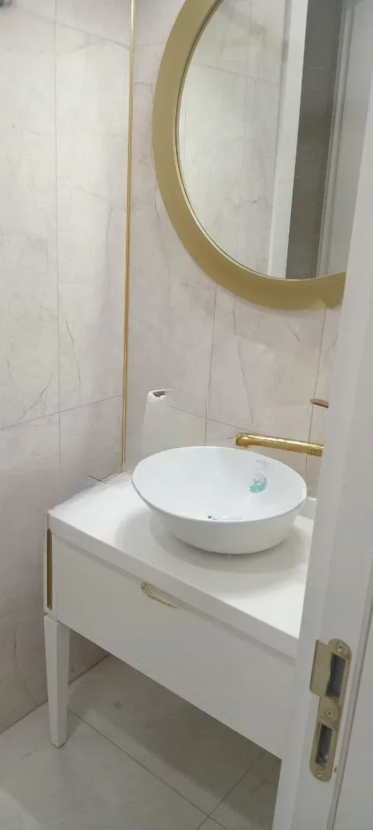 Palandöken Hüseyin Avni Ulaş'ta 3 Yaşında 6. Kat 210 m² 4+1 Kiralık Daire