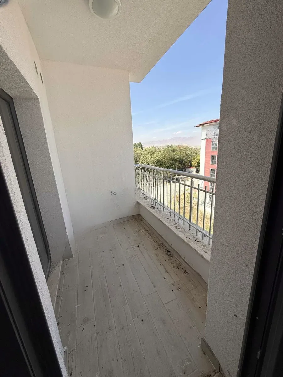 Aziziye Merkez'de 4. Kat 87 m² 2+1 Kiralık Daire - Fotoğraf 15