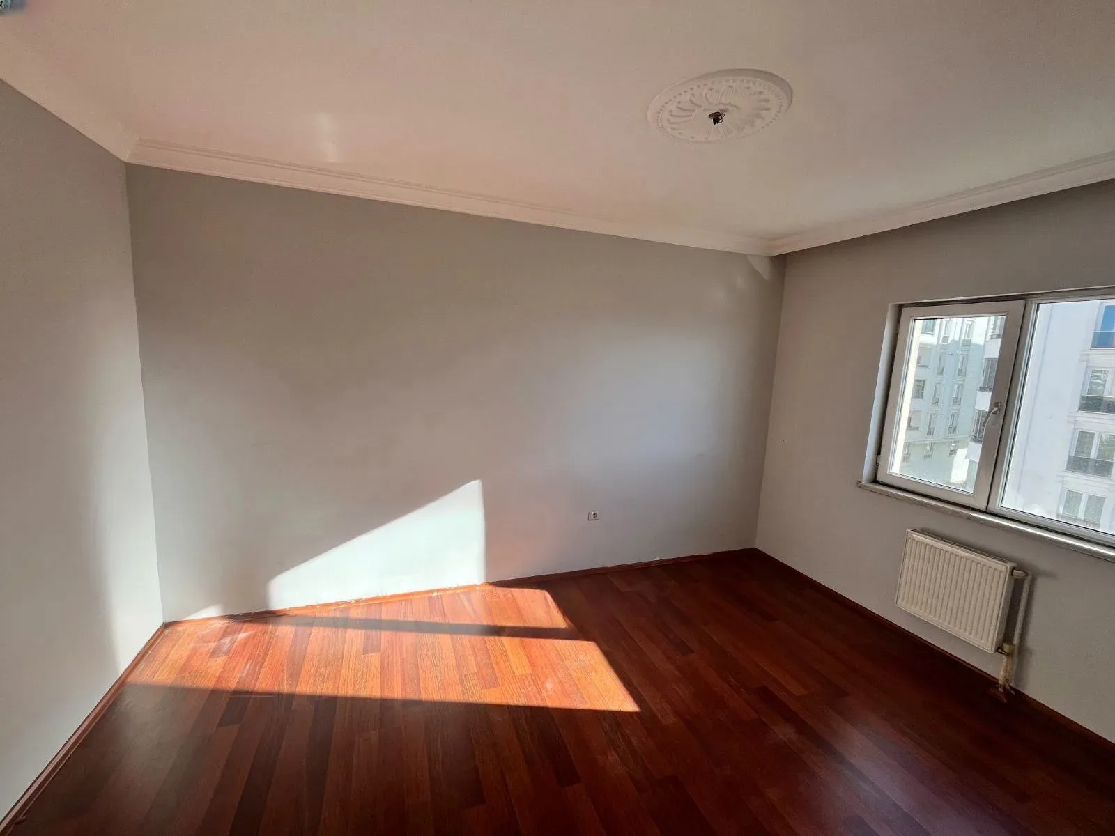 Palandöken Hüseyin Avni Ulaş'ta 135 m² Kiralık Daire