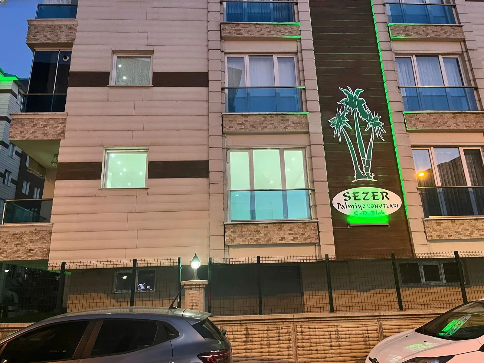 Palandöken Yunusemre'de 135 m² Kiralık Daire