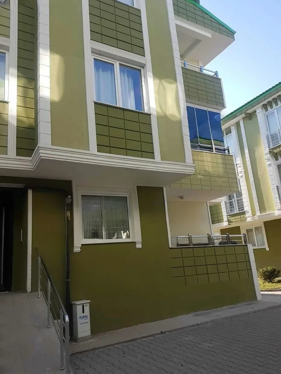 Aziziye Merkez'de 160 m² Kiralık Daire - 1