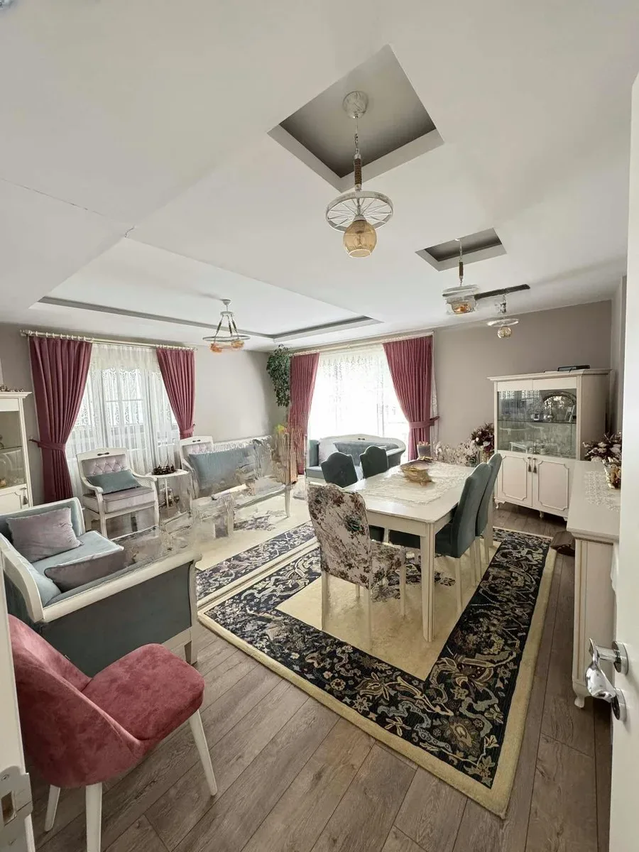 Palandöken Hüseyin Avni Ulaş'ta 165 m² Satılık Daire