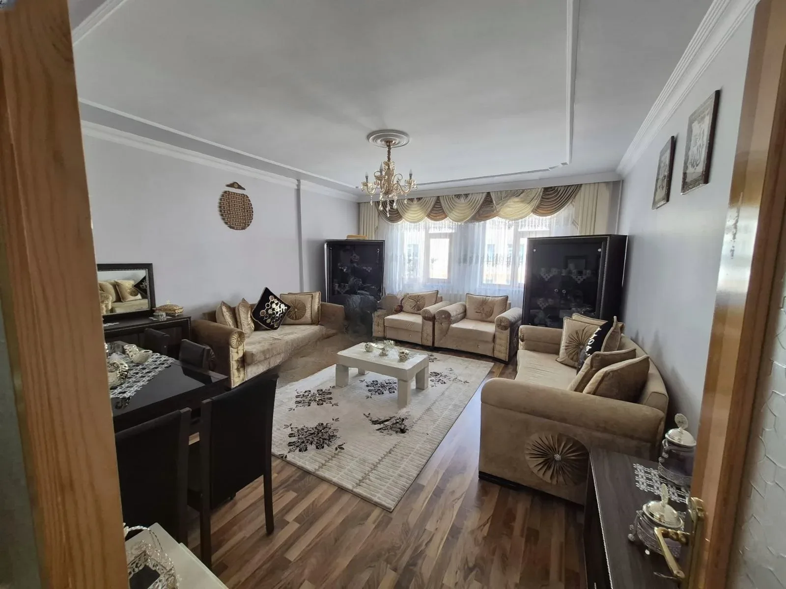 Yakutiye Terminal'da 185 m² Satılık Daire