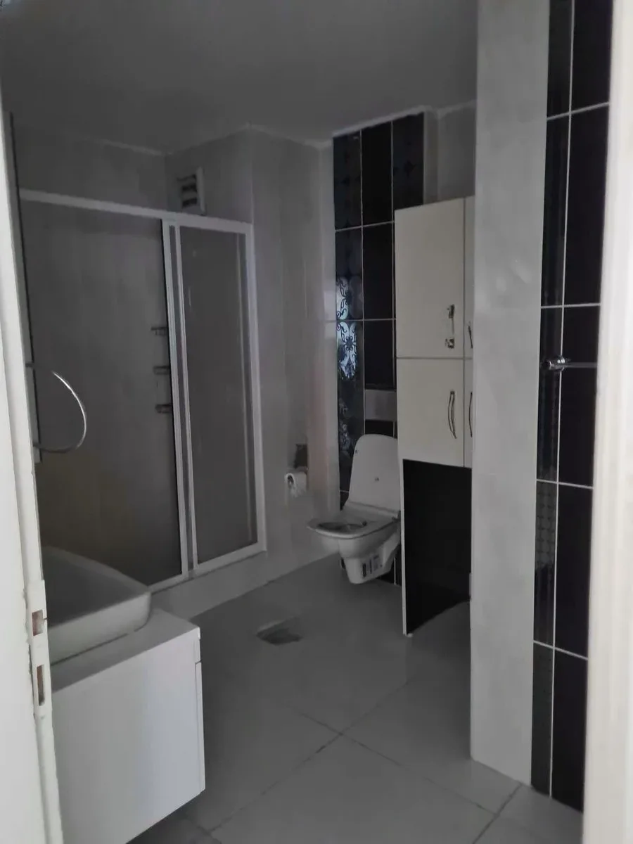 Yakutiye Lalapaşa'da 210 m² Satılık Daire