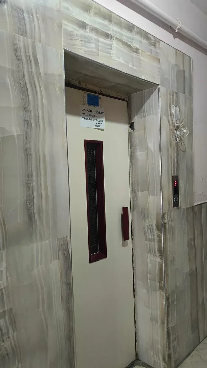 Palandöken Yunusemre'de 160 m² Satılık Daire - 1