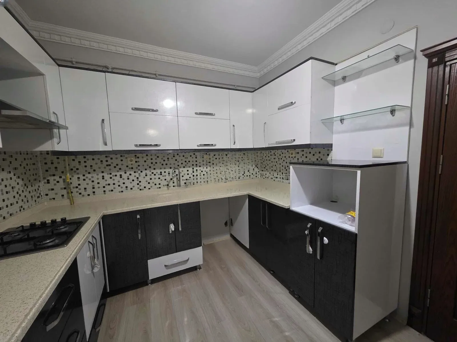 Yakutiye Lalapaşa'da 156 m² Satılık Daire - Fotoğraf 9