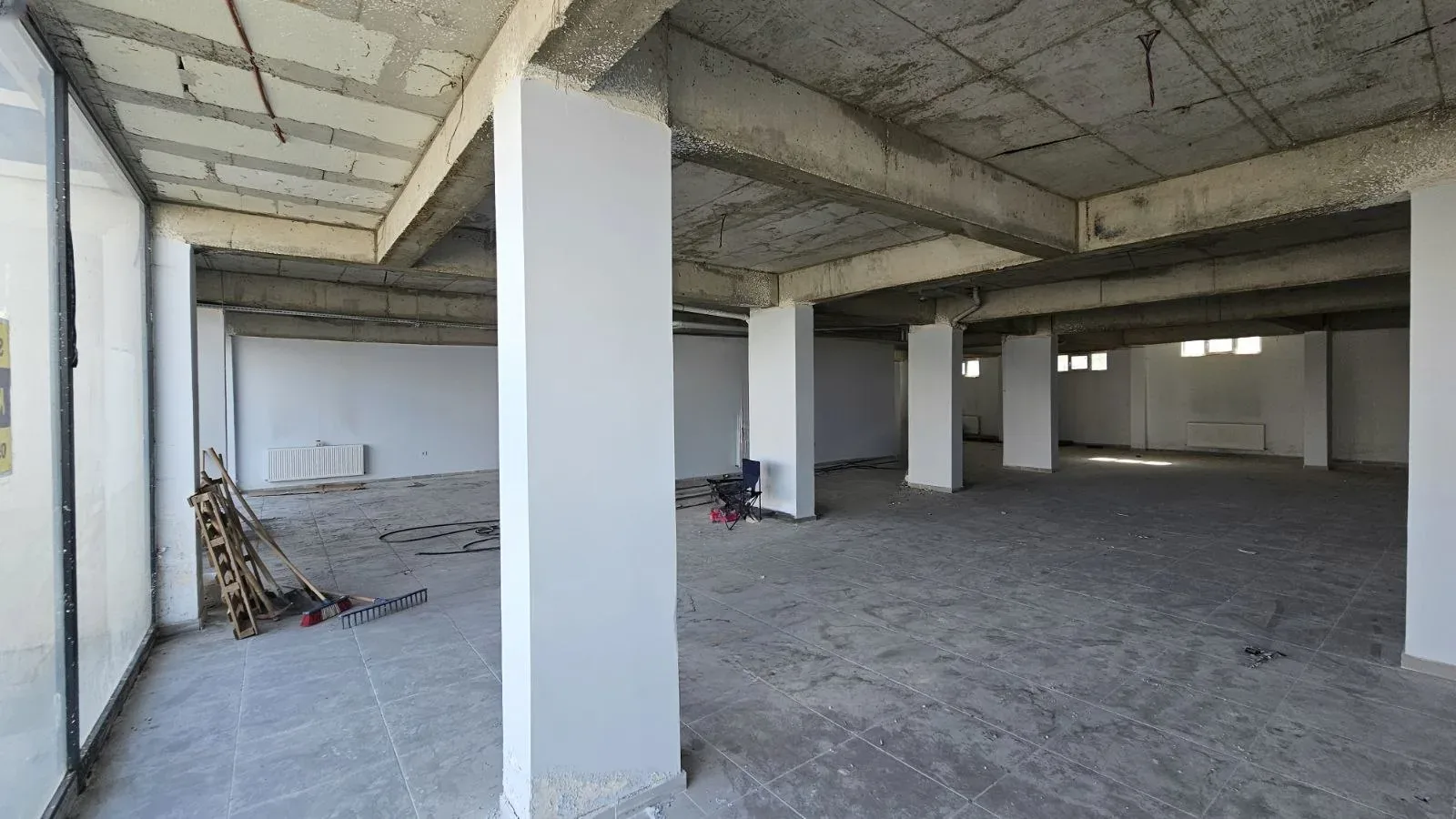 Yakutiye Terminal'da 250 m² Kiralık İş Yeri - Fotoğraf 9