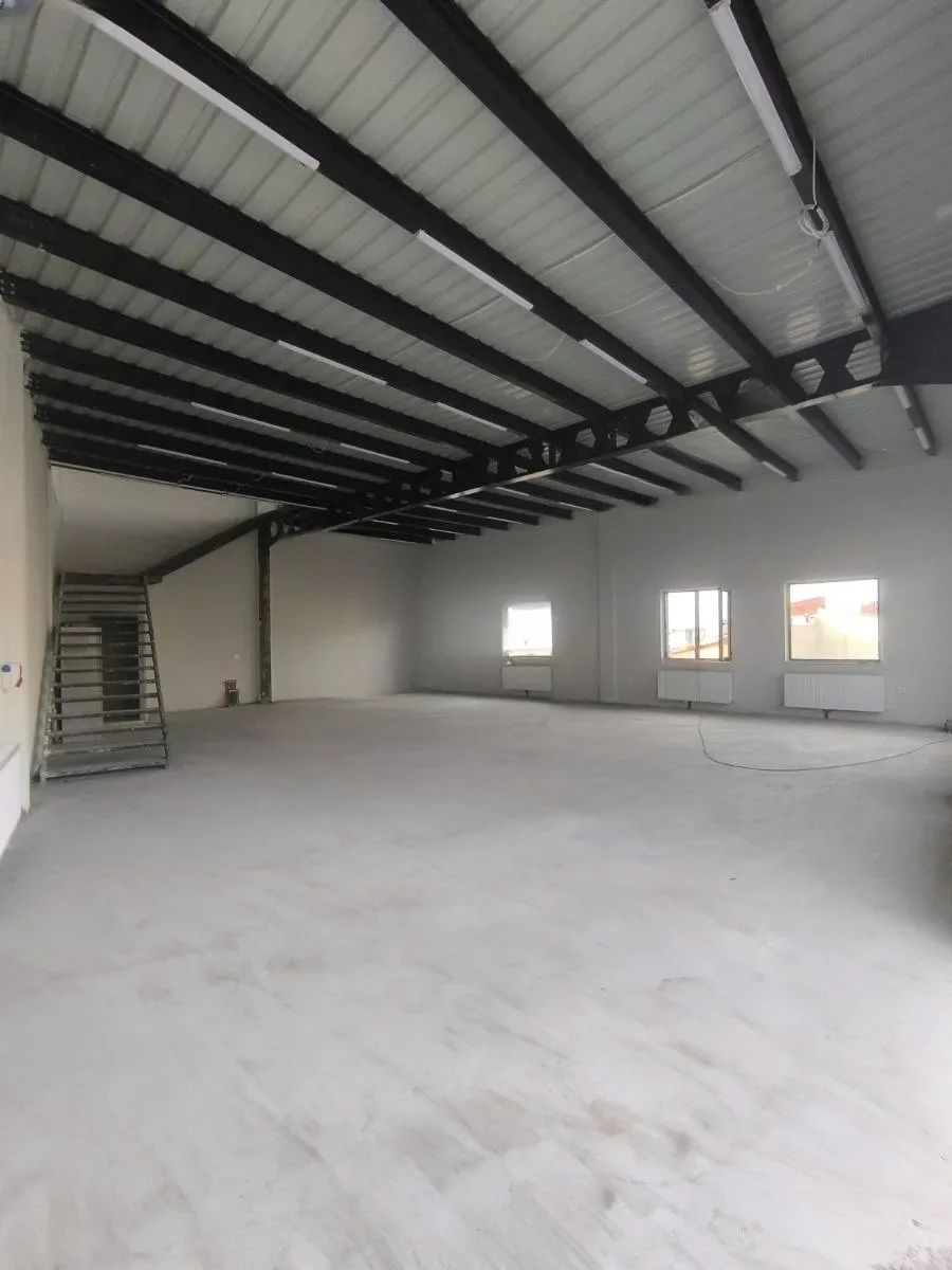Yakutiye Terminal'da 355 m² Satılık İş Yeri - 3