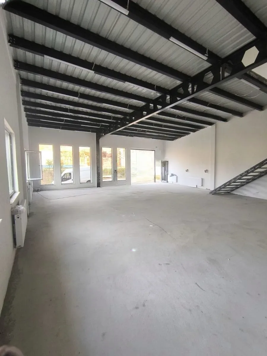 Yakutiye Terminal'da 355 m² Satılık İş Yeri - 5