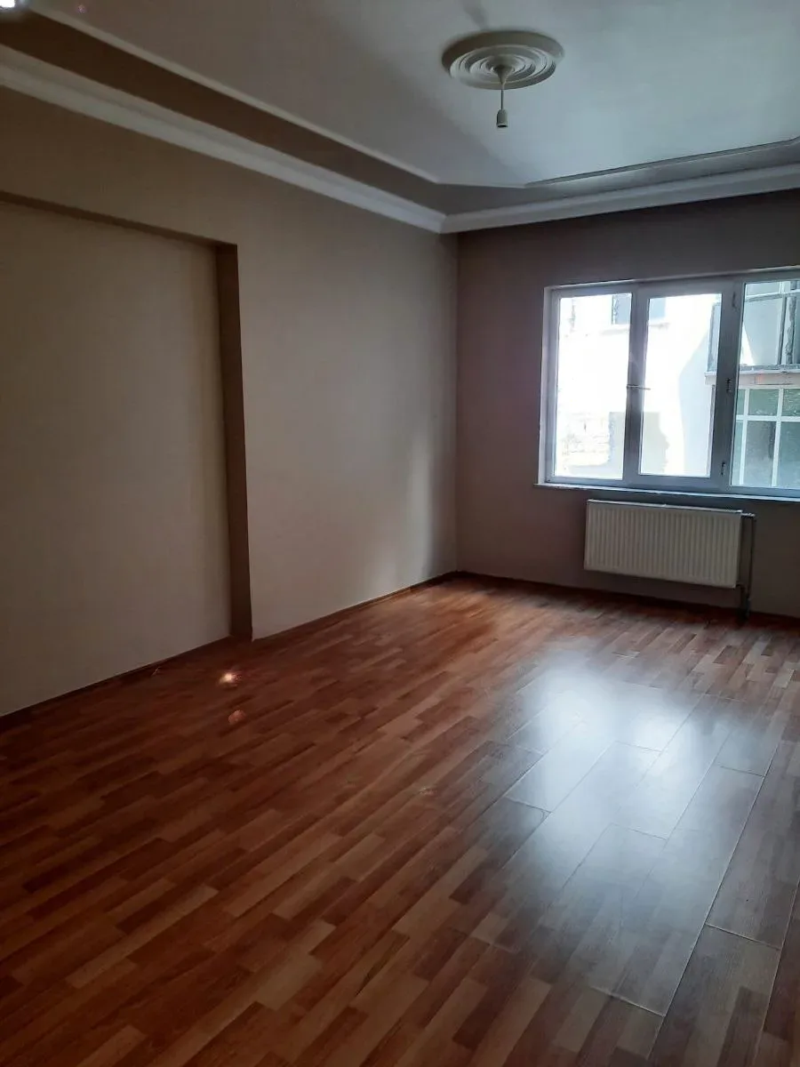Yakutiye Lalapaşa'da 200 m² Kiralık Daire - 4