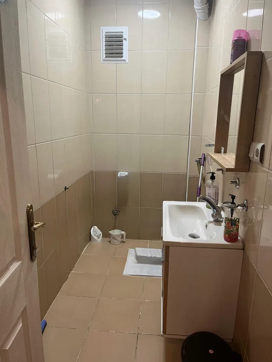 Yakutiye Lalapaşa'da 80 m² Kiralık İş Yeri - Fotoğraf 8