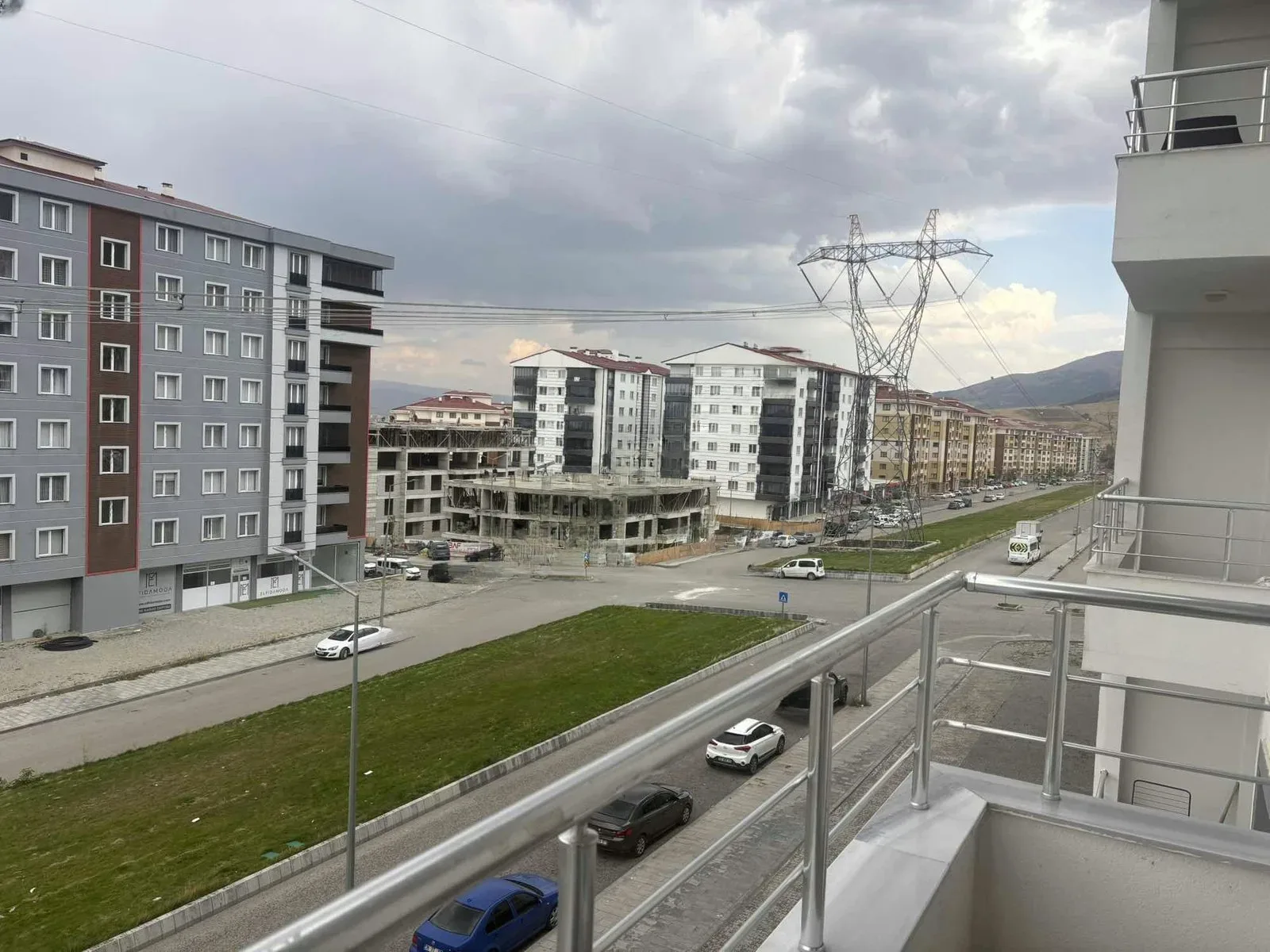 Palandöken Hüseyin Avni Ulaş'ta 85 m² Satılık Villa - Fotoğraf 13