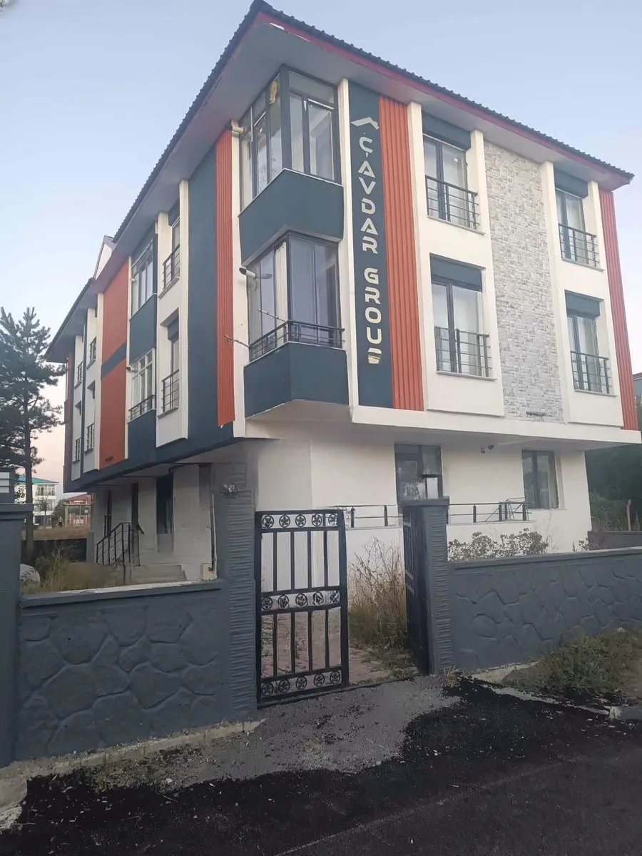 Aziziye Merkez'de 80 m² Kiralık Villa - 1