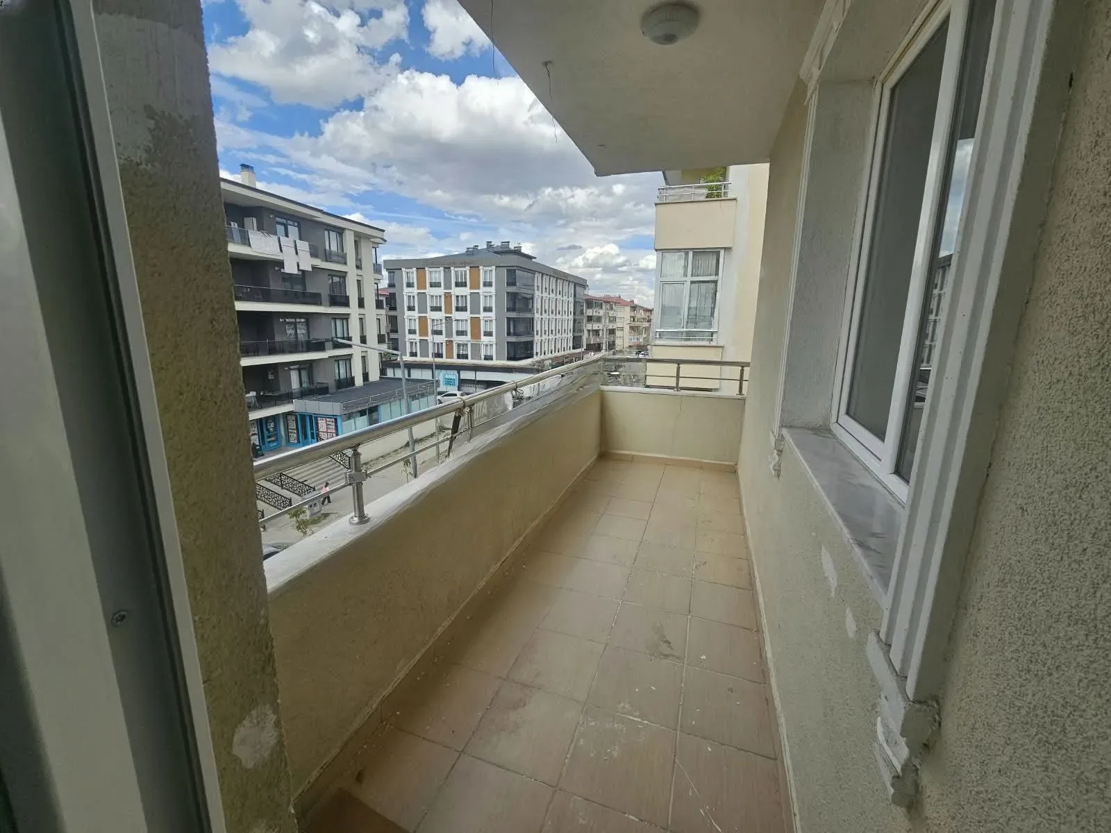 Aziziye Merkez'de 130 m² Kiralık Daire - 1