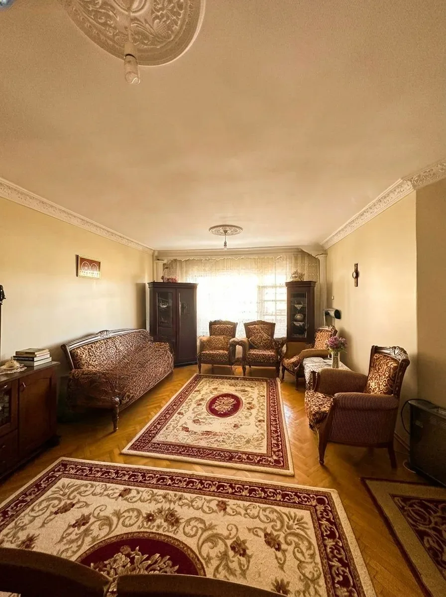 Yakutiye Lalapaşa'da 210 m² Kiralık Daire - 2