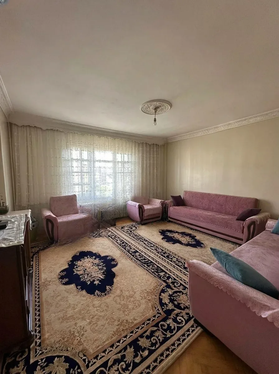 Yakutiye Lalapaşa'da 210 m² Kiralık Daire - 3