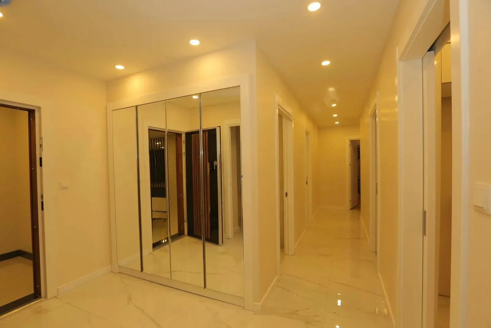 Yakutiye Lalapaşa'da 157 m² Kiralık Daire - 2