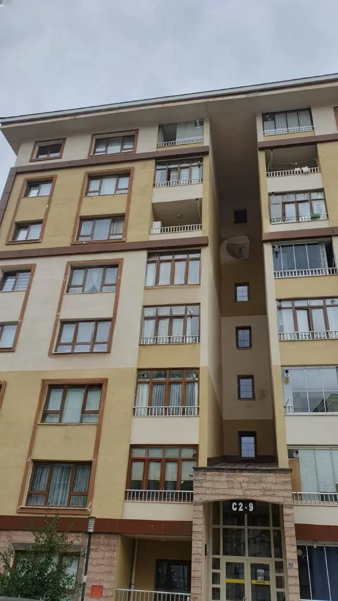 Palandöken Hüseyin Avni Ulaş'ta 120 m² Kiralık Villa - 2