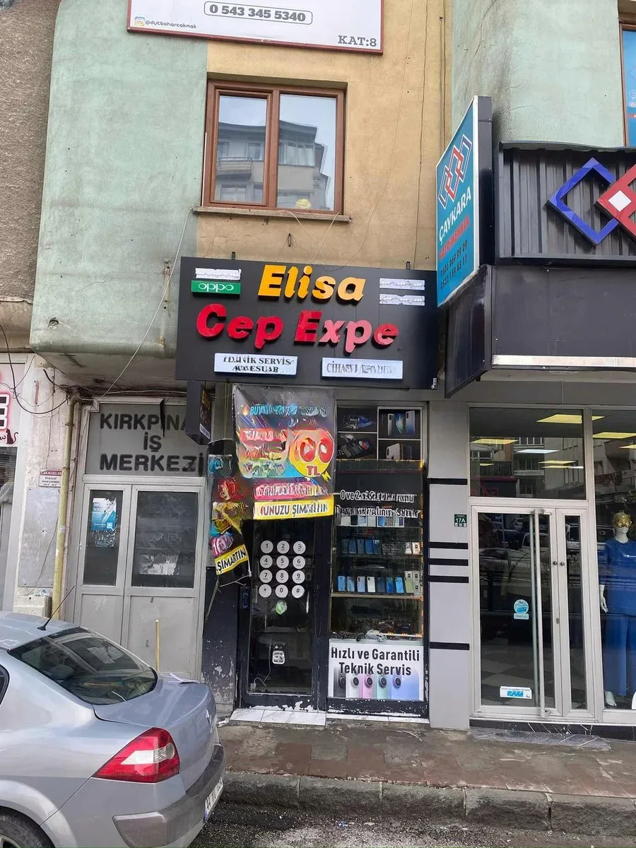 Yakutiye Lalapaşa'da 20 m² Devren Kiralık İş Yeri - 1
