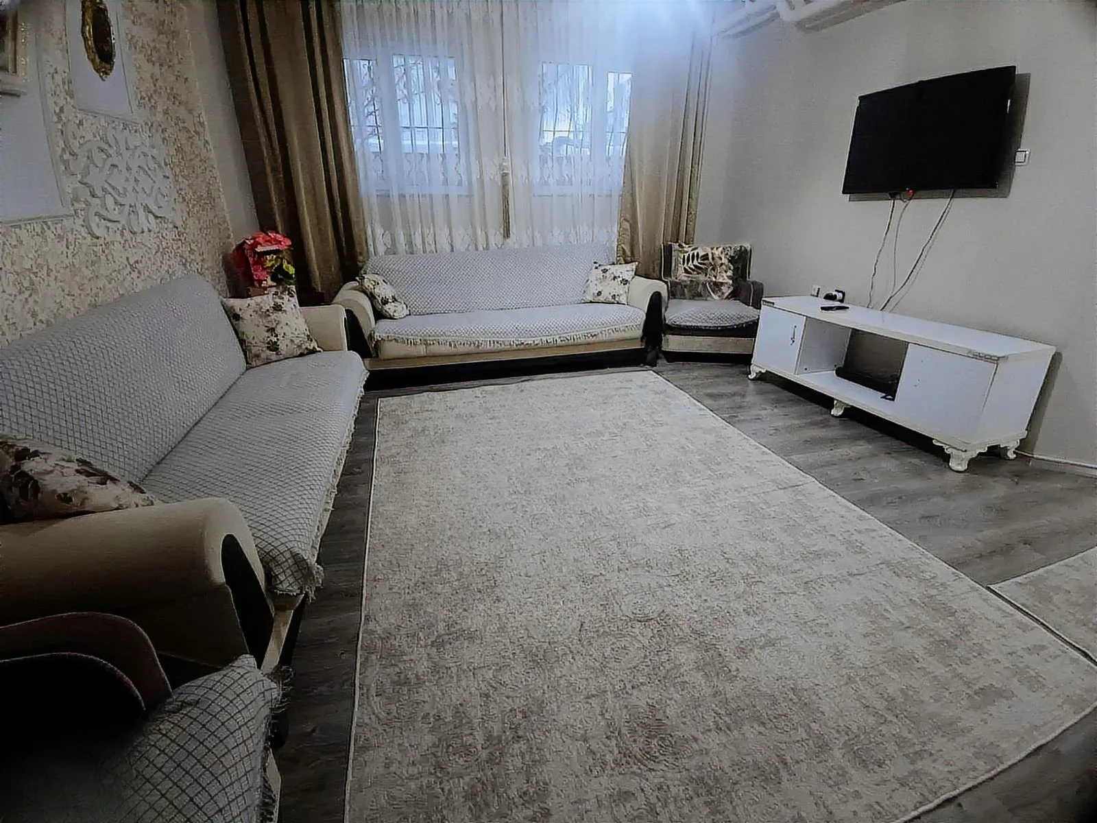 ERZURUM SATILIK MERKEZİ ISITMALI 3+1 DAİRE 130M² PALANDÖKEN - 1