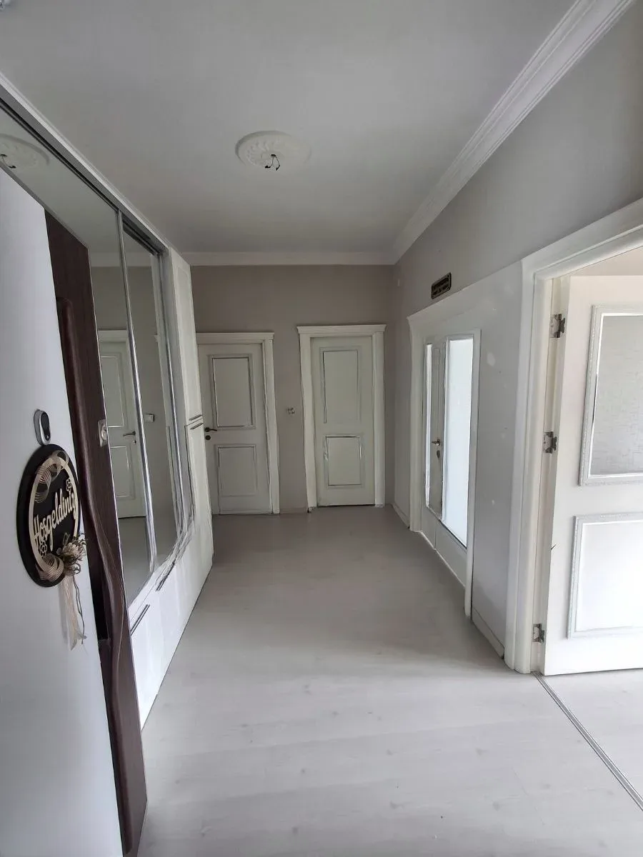 ERZURUM KİRALIK MERKEZİ ISITMALI 3+1 DAİRE | 138M² YAKUTIYE - Fotoğraf 6