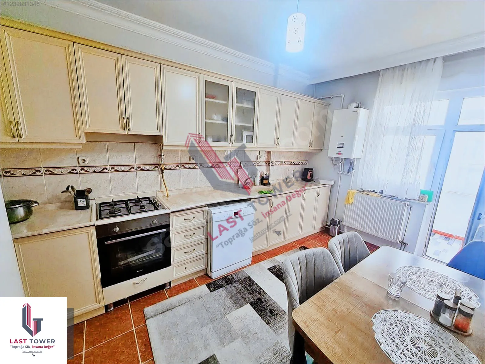 ERZURUM SATILIK ASANSÖRLÜ 3+1 DAİRE 140M² YAKUTIYE - Fotoğraf 9